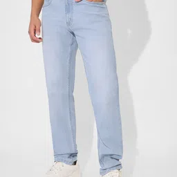 The Souled Store Men Slim Fit Light Fade Stretchable Jeans-image-17