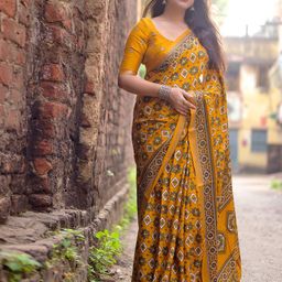 DIVASTRI Ethnic Motifs Saree-image-100