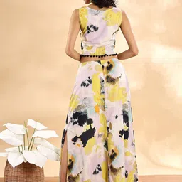 Anouk Abstract Printed Pure Cotton Crop Top With Skirt image 3