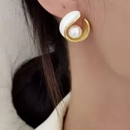 ONUYX Circular Ear Cuff Earrings-32