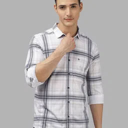 BULLMER Men Spread Collar Checked Cotton Casual Shirt-picture-0