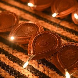Kuber Industries Brown 4 Pieces Diya Shape String Light image 5