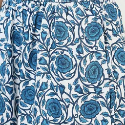 SHOWOFF Floral Printed Panelled Sequinned A-Line Kurta With Palazzo With Dupatta image 3