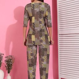 Moda Rapido Printed V-Collared Tunic With Trouser Co-Ords image 2