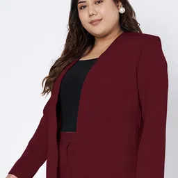 BRINNS Plus Size Open Front Blazer image 2