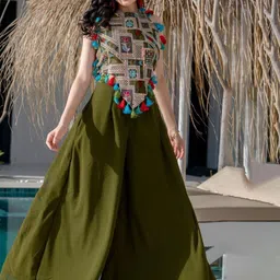 HOUSE OF JAMOTI Arsh Green Top With Palazzo Set-image-48
