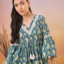 Sangria Women Paisley Printed Pure Cotton Empire Top-image-40