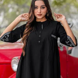 MITTOO Printed Mandarin Collar Tunic With Trouser image 2