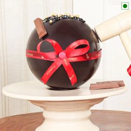 Eggless Sprinkled Chocolate Pinata Cake-image-25