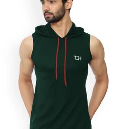 TQH Men Solid Hooded Gym Vest-image-57
