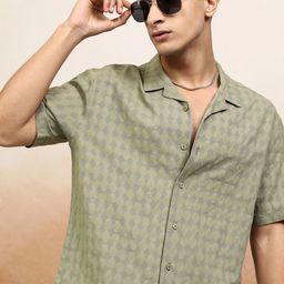 HIGHLANDER Men Olive Mocklino Dobby Textured Solid Cuban Collar Relaxed Shirt-image-9