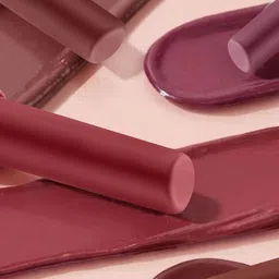 JUSTGOLD Long lasting Matte Lipstick Enriched With vitamin E & Aloe Vera- 4 g- Shade -L12 image 3