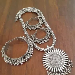 Sangria Beaded Jewellery Set-image-30
