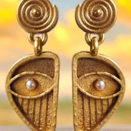 OOMPH Contemporary Drop Earrings-image-68