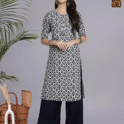 HERE&NOW Selection Of 2 Geometric Printed Round Neck Straight Kurtas-image-31