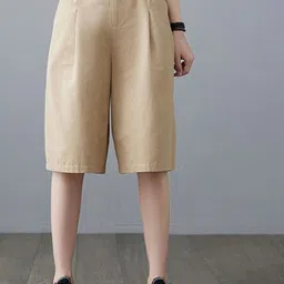 StyleCast x Revolte Women Loose Fit Mid-Rise Shorts-image-99