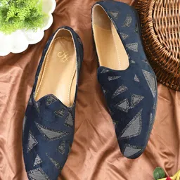 House of Pataudi Men Embellished Velvet Mojaris Shoes-picture-1