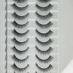 THE WINK STUDIO Set Of 10 Reusable Lightweight False Eyelashes image 1