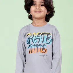 KiddoPanti Boys Printed T-shirt With Trouser-picture-17