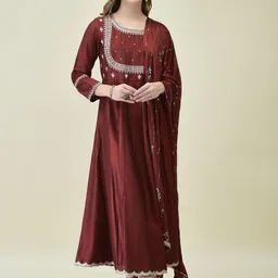 Shree Women Embroidered Fit & Flare Maxi Ethnic Dress With Dupatta-image-85