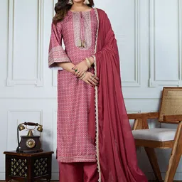 House of Pataudi Bandhani Printed Tie-Up Neck Straight Kurta With Palazzos & Dupatta-picture-32