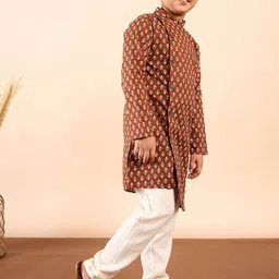 Stylo Bug Boys Floral Printed Regular Pure Cotton Kurta with Pyjamas & With Dupatta image 3