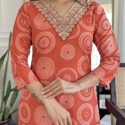 CaniBani Women Ethnic Motifs Printed Regular Kurta with Trousers & With Dupatta image 5