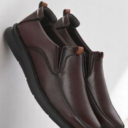 Guava Men Leather Formal Slip-Ons-image-10