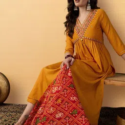Anouk Rustic Ethnic Motifs Embroidered Pleated Sequinned Kurta with Trouser & Dupatta image 5