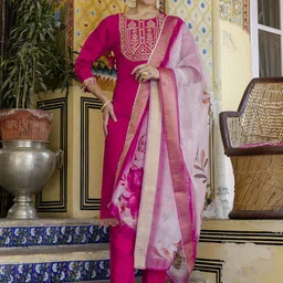Navlik Women Floral Embroidered Kurta with Trousers & Dupatta-picture-43