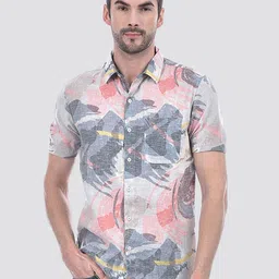 Numero Uno Men Spread Collar Abstract Printed Casual Shirt-image-94