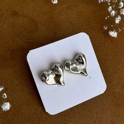 DressBerry Heart Shaped Studs Earrings-16