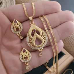 Gold Pendant set for Women-image-44