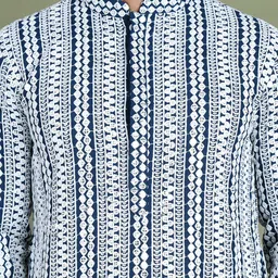Jompers Men Embroidered Regular Mirror Work Kurta with Pyjamas image 2