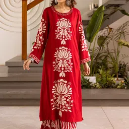 Nehamta Floral Printed Thread Work Kurta With Palazzos-57