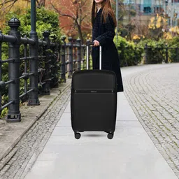 Polo Class Textured Hard-Sided Cabin Trolley Bag With Vanity-32