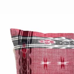 VibhKala Mauve & White Geometric Rectangle Cushion Covers image 3