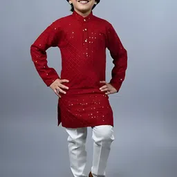 Qtsy Boys Ethnic Motifs Embroidered Regular Thread Work Pure Cotton Kurta with Pyjamas-picture-33