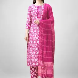 Aika Women Kurta Sets-23