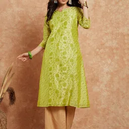Sangria Floral Printed Chanderi Silk Straight Kurta-22