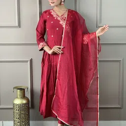 Moda Rapido Women Ethnic Motifs Embroidered Regular Thread Work Chanderi Silk Kurta with Trousers & With-image-87