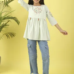Ishti Girls Floral Embroidered Top-picture-34