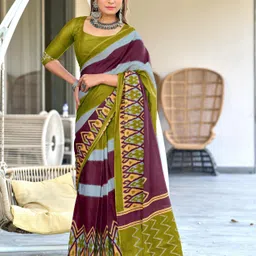 LeeliPeeri Designer Striped Block Print Saree-51