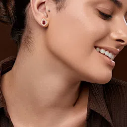 MINUTIAE Heart Shaped Studs Earrings-50