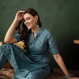 Sangria SequinnedMandarin Collar Kurta With Trousers-image-78