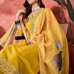 Sangria Women Floral Embroidered Straight Kurta with Trousers & Dupatta-picture-54