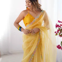 HERE&NOW Sequinned Net Saree image 3