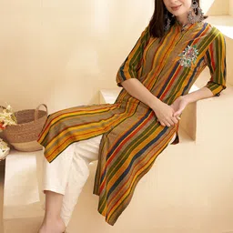 Anouk Women Printed Thread Work Kurta-42