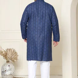 SOJANYA PLUS Men Ethnic Motifs Printed Regular Kurta with Pyjamas image 5