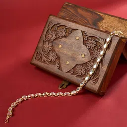 TEEJH Artificial Stones and Beads Studded Rehva Kundan Mattha Patti-image-7